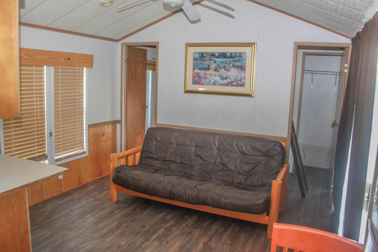 Sandusky Koa Holiday Campground Hotel Room photo